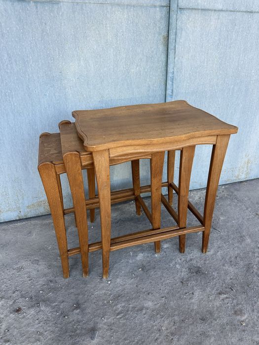 Комплект от 3 помощни масички от масивно дърво (дъб) – Троен комплект / Nesting tables