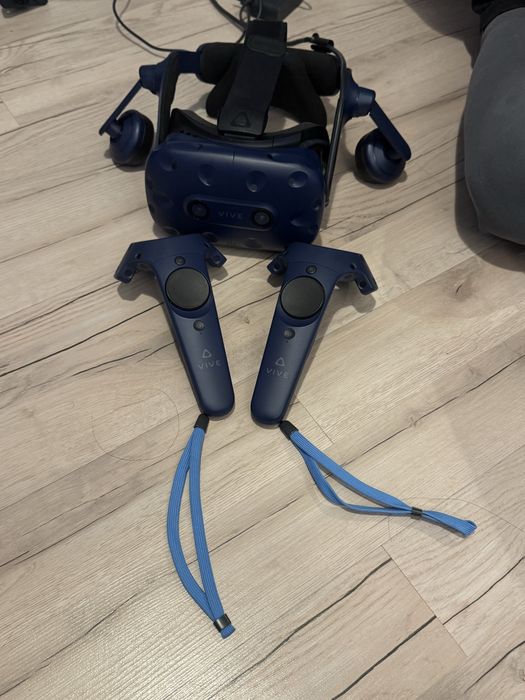 Шлем ВР HTC Vive Pro