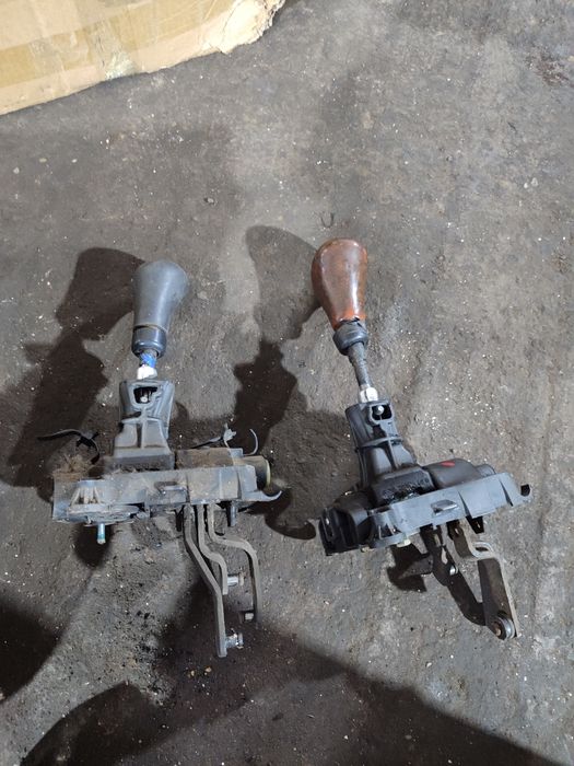 Продам запчасти на Мерседес 124