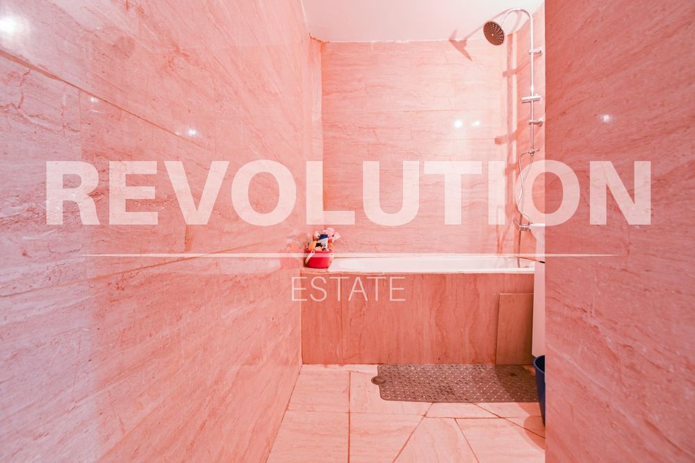 Продава се Тристаен апартамент в София, Овча купел 2 - 85 кв.м за 2377 €/кв.м - Снимка #11