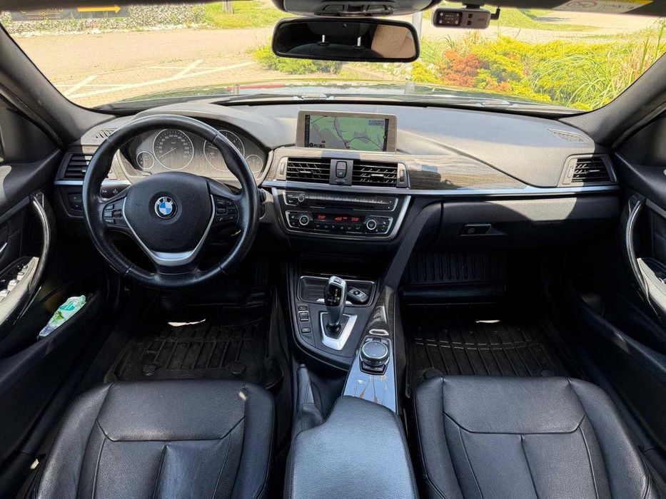 BMW Seria 3 F31 318d  Luxury Line automata