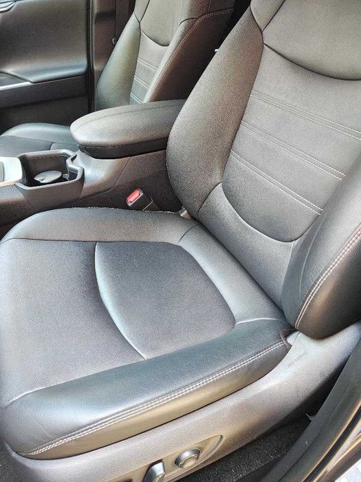 Toyota RAV4 2,5 Hybrid AWD