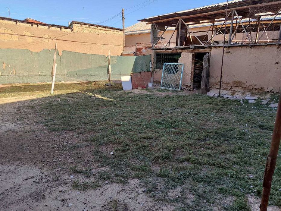 3 sotok yer sotiladi