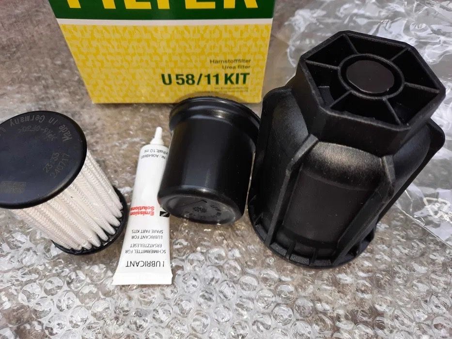 Kit filtru aditiv adblue Mercedes-Benz  Mitsubishi Fuso
