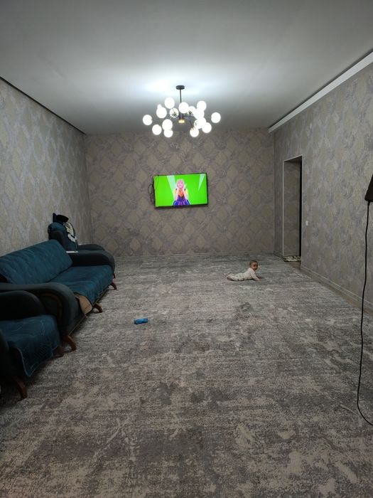 Uy sotiladi 103 kv metr srochniy