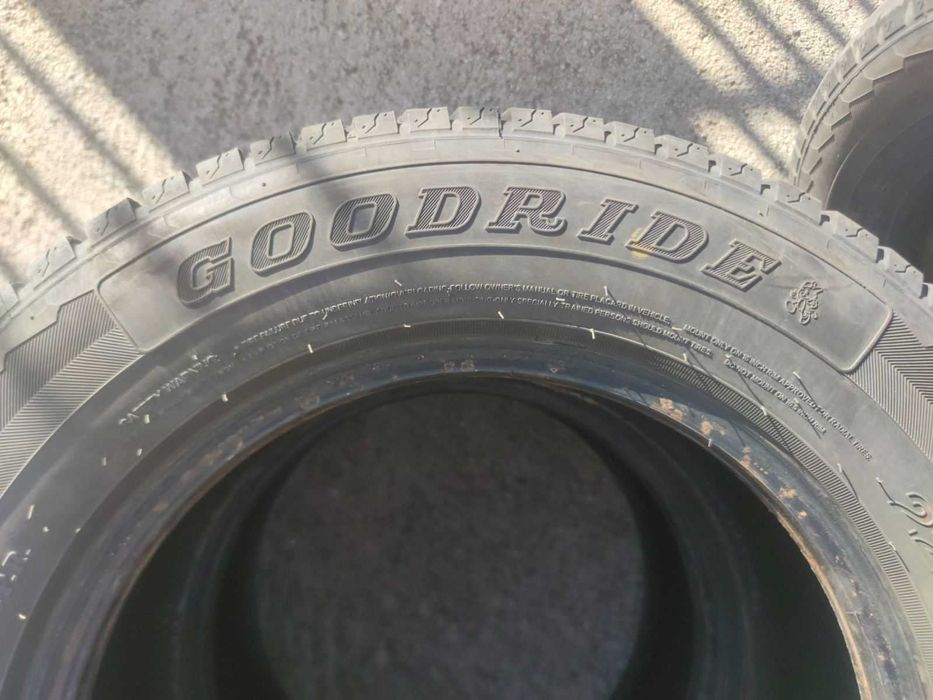 Goodride 225/65/16c