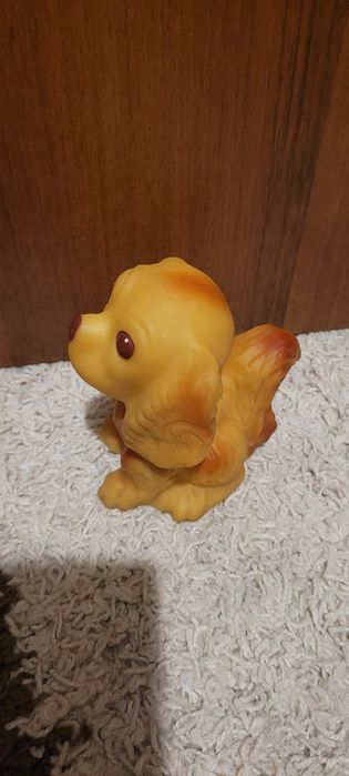 Figurina cauciuc premium-  catel Aradeanca