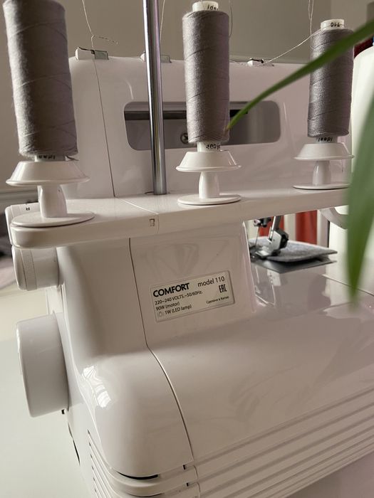 Продам оверлок