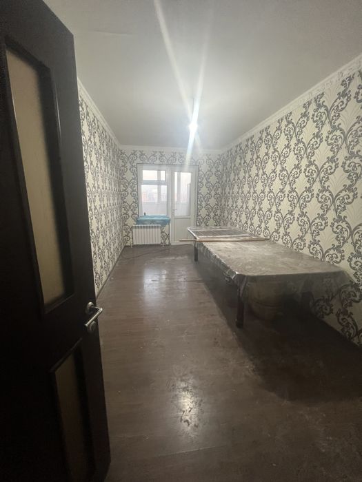 Новостройка сергели 5 А срочно сотилади 4/7/9