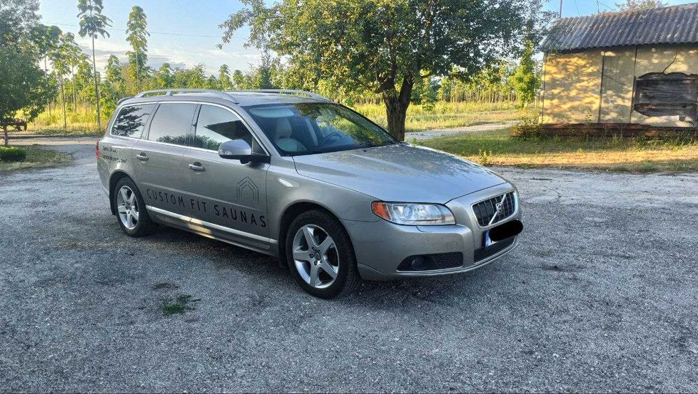 Volvo v70 2009 120kw 2.4D Summum.