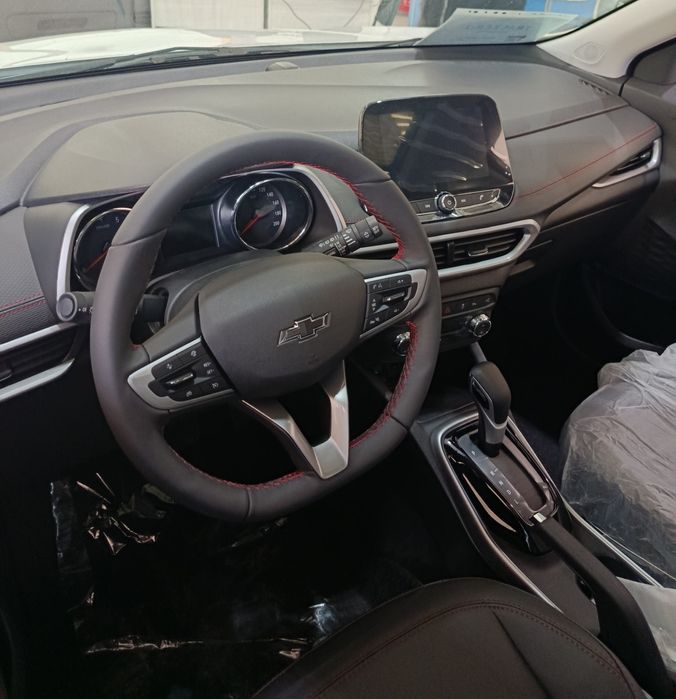 Tracker 2 1.2 Turbo Redline Plus