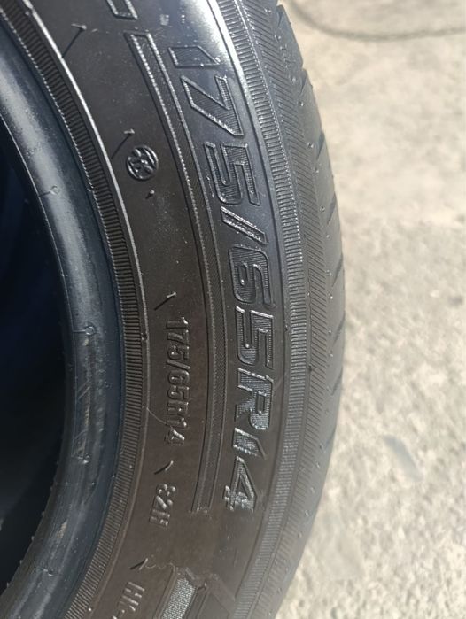 Продаю комплект резины