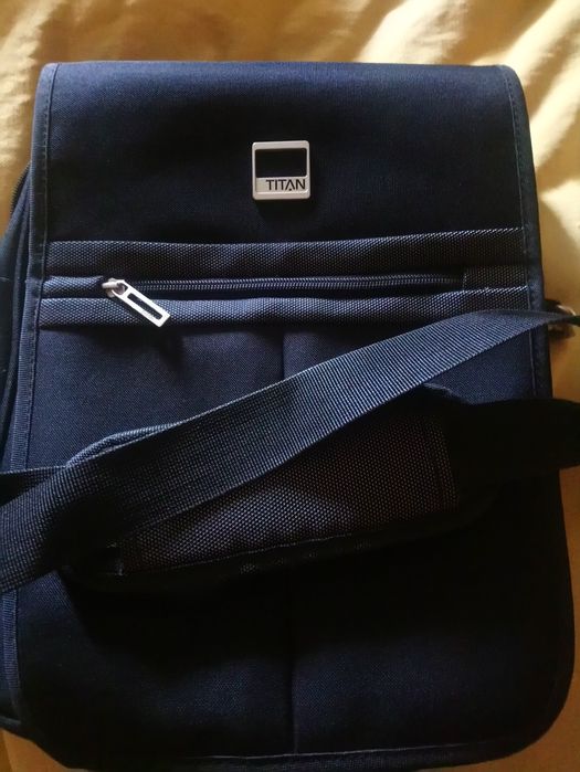 Чанта - "Loris Azzaro" France!