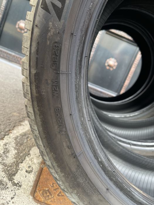 Anvelope 225/45 R17 Bridgestone Blizzak LM005 Runflat
