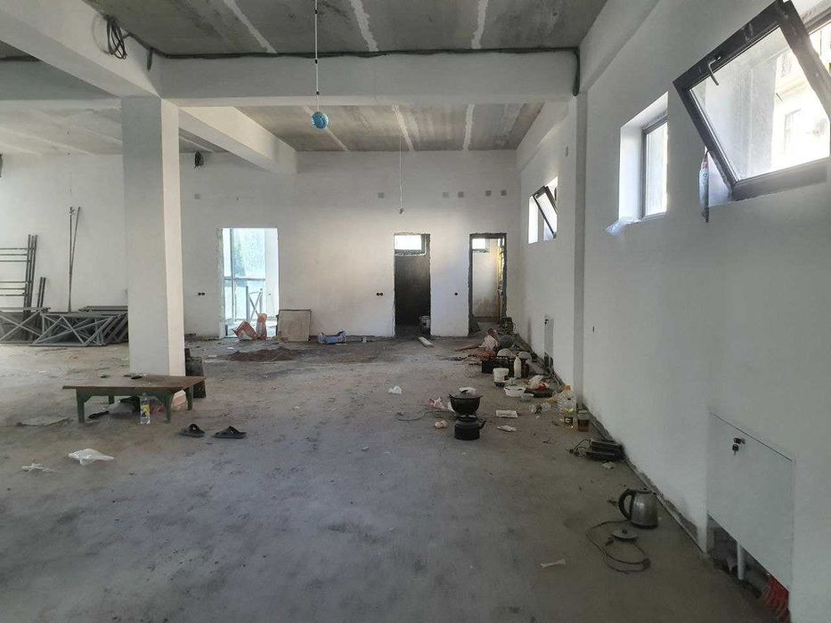 Сдается в аренду 3-й этаж, 600 м²