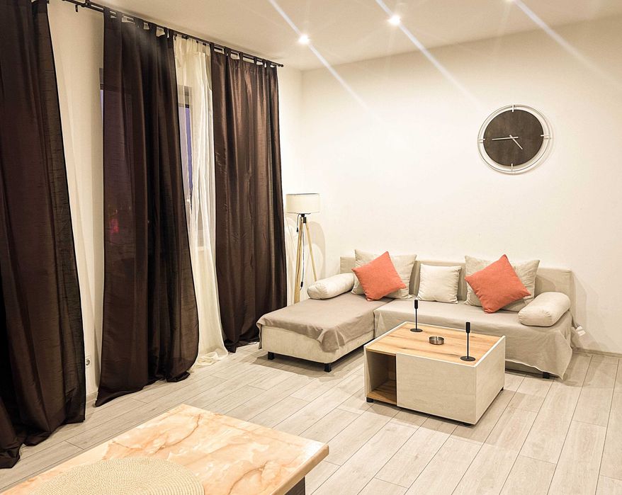 Apartamente Cu Doua Camere Si Garsoniere Regim Hotelier De Lux RIN