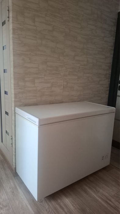 Продам морозильную ларь