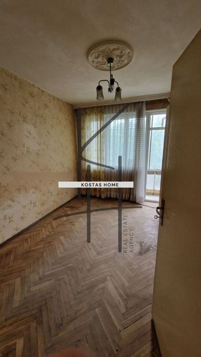 Продава се Четиристаен апартамент в Варна, Колхозен пазар - 120 кв.м за 1534 €/кв.м - Снимка #6