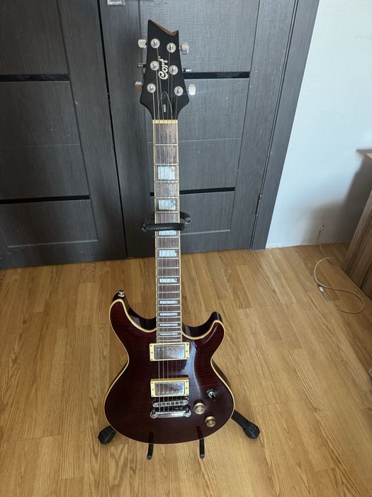 Cort M600 раний выпуск.