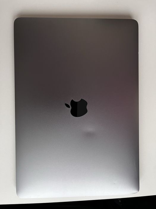 MacBook Air 13 inch 2018