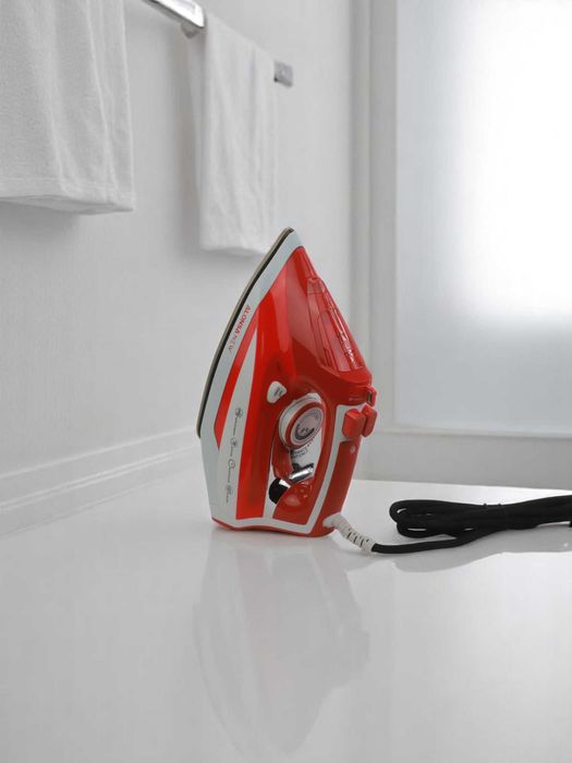 Утюг для глажки, мощный паровой с антипригарным покрытием