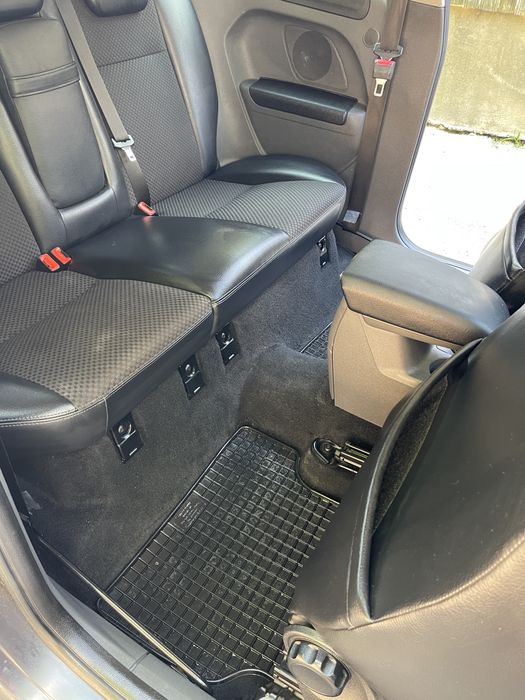 Vand ford focus