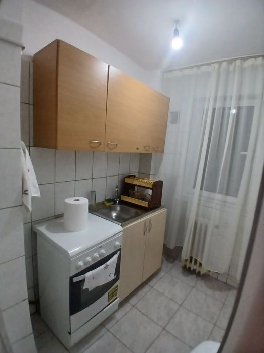 Inchiriez ap 2 camere sd in Trivale
