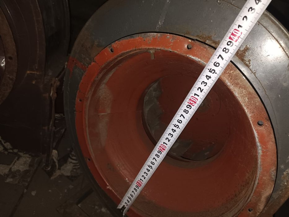 Продам вытяжки, улитки.