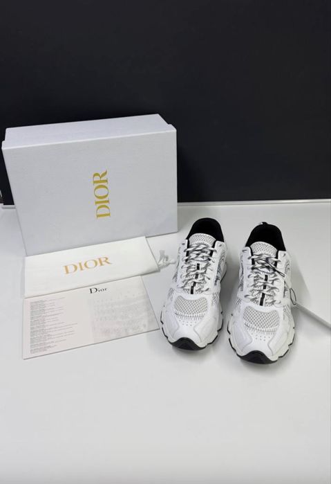 Стилни Унисекс сникърси DIOR