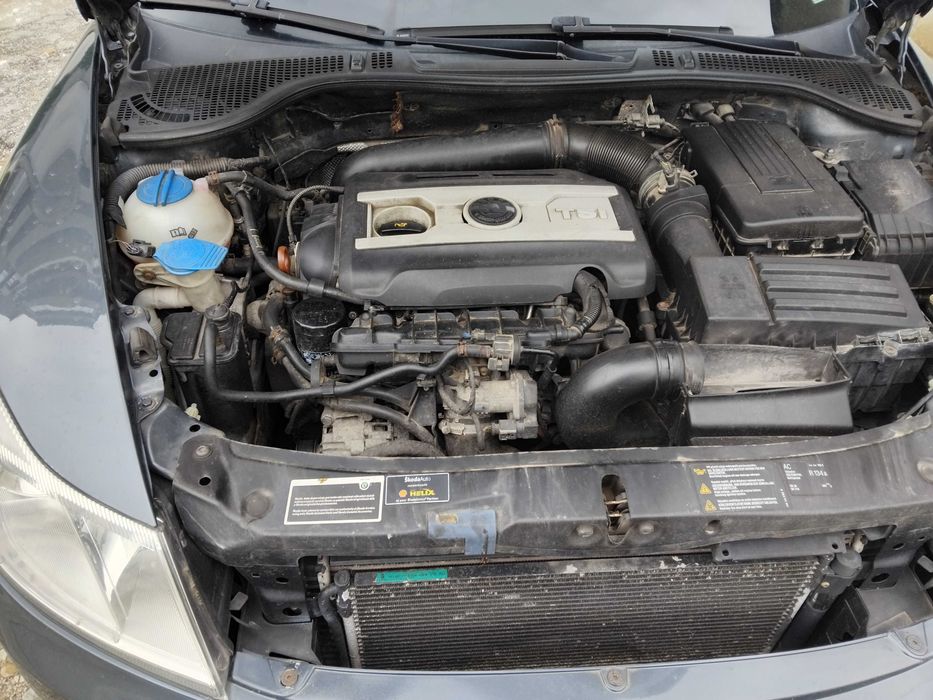 Шкода Октавия 1.8