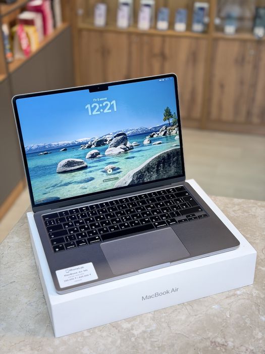MacBook Air M3 8GB / 256GB PhoneLab