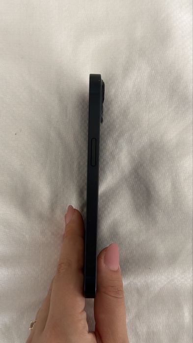 iPhone 13 Midnight Blue 128gb