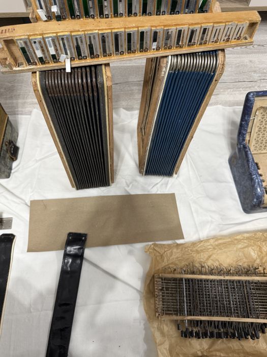 Piese pentru acordeone!