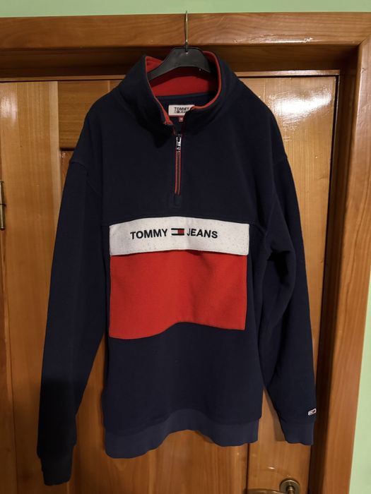 Tommy Jeans Pulover Size M Fit L
