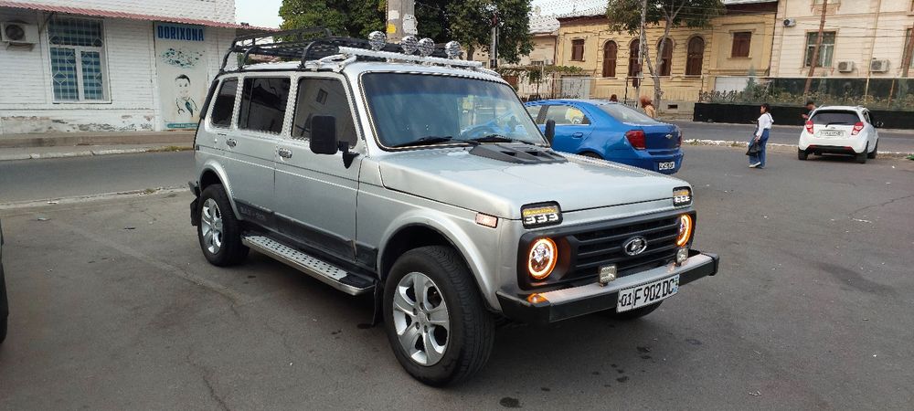 Нива 2131 4×4  5-ти дверка инжектор