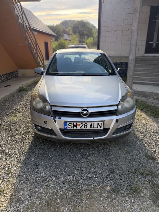 Opel Astra H