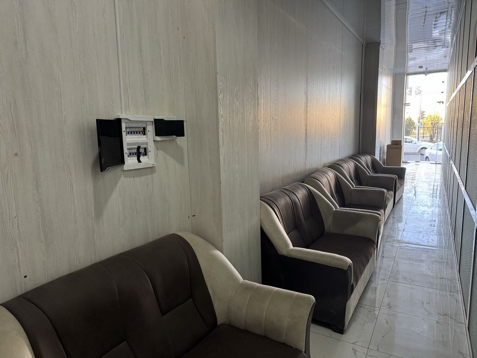 Клиникада ичида биринчи каватда 4 та хона ижарага берилади 70 кв