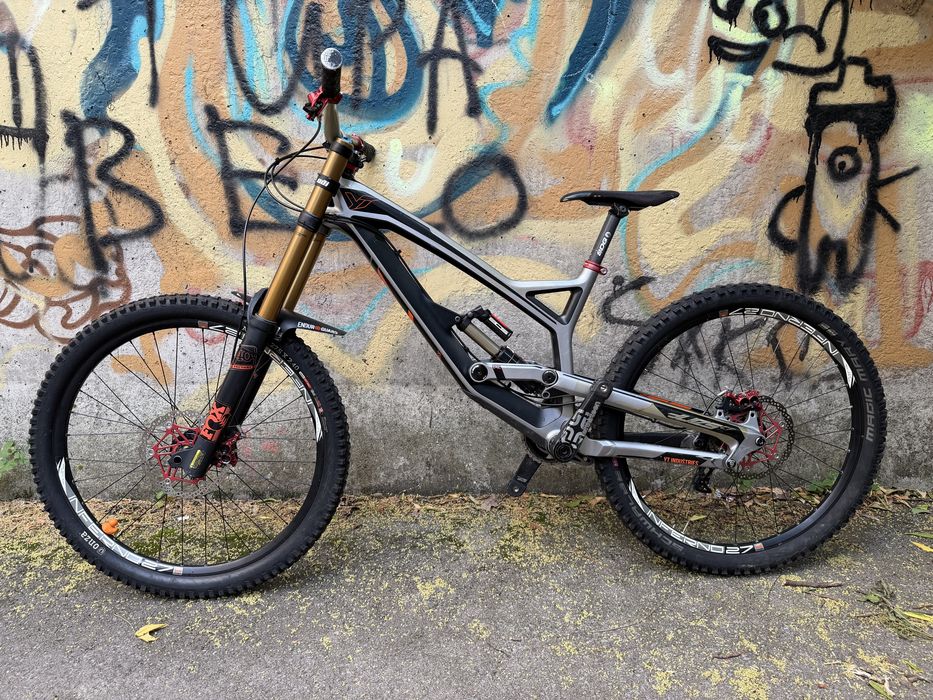 YT Tues 2017 CF Pro Race 27.5”