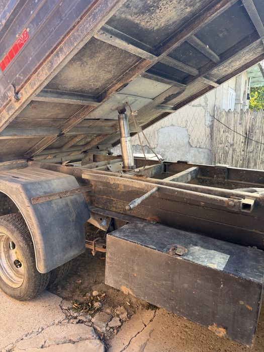 Ford Tranzit basculabil