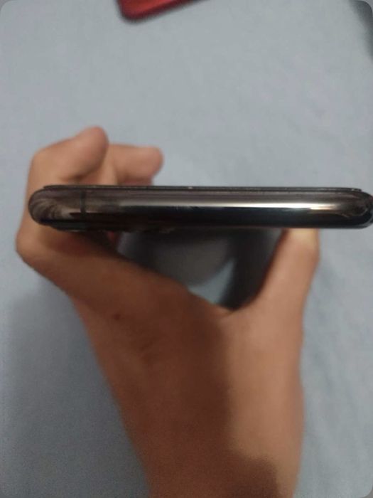 Iphone 11 pro max 100% 64 gb