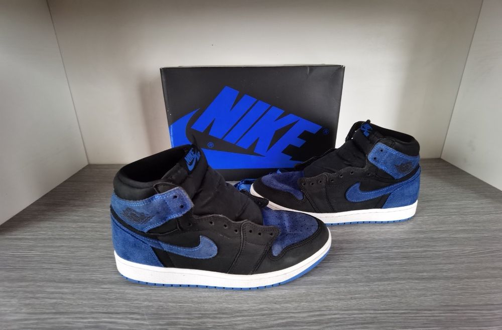Jordan 1 royal blue