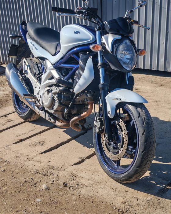 SUZUKI SFV 650 Gladius ABS