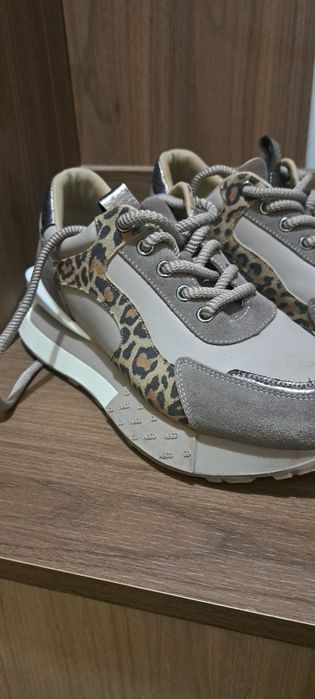 Дамски  Сникърси