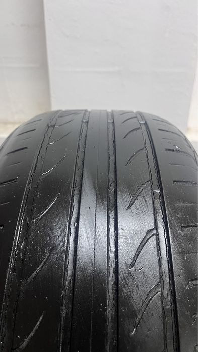 Продам резину 215/55 R17