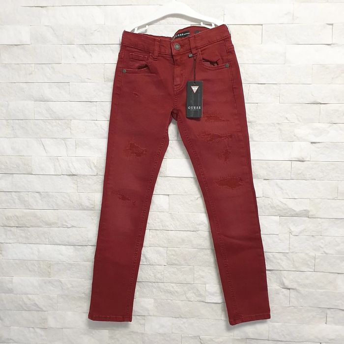 GUESS Нови дънки размер 8 години