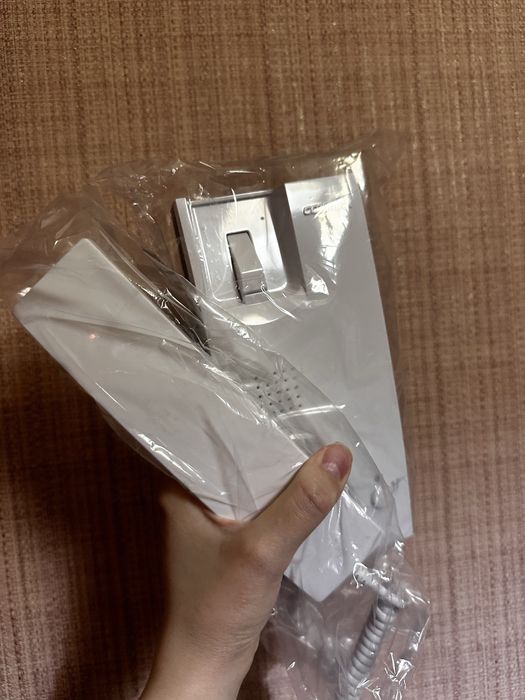 Переговорное устройство аудиодомофон Commax