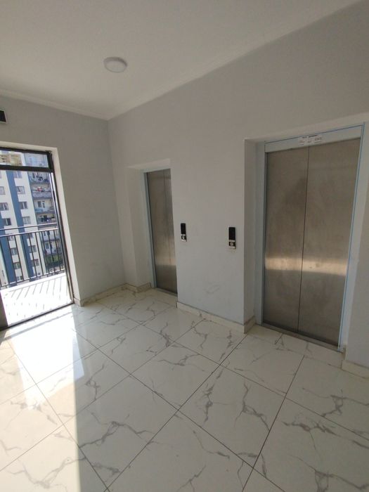 Продается 3-комнатная квартира в Яшнабадском р-не, мас. Олмос.