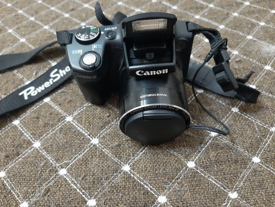 Продам Canon PowerShot SX500 IS