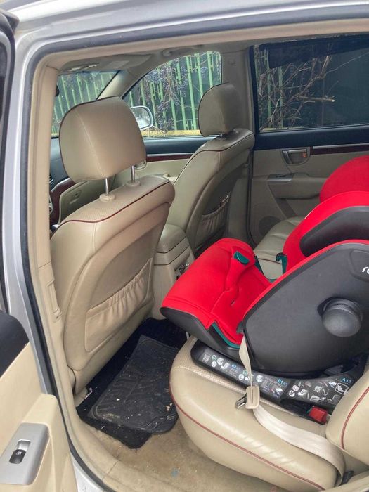 Vand Hyundai Santa Fe unic proprietar de nou