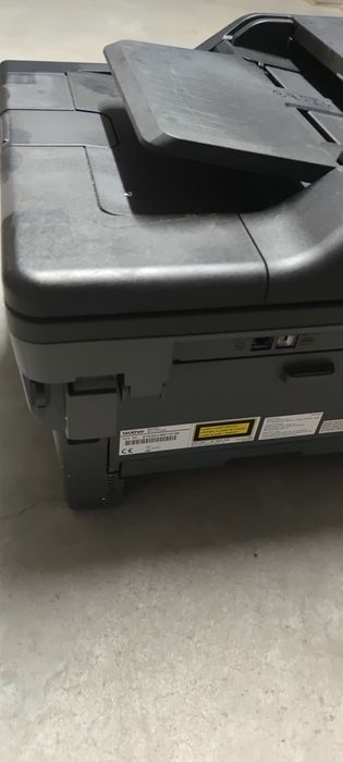 Копирна машина, принтер, скенер Brother MFC-L2710DW